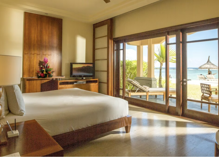 Junior Suite Oceanfront - Shanti Maurice Resort & Spa